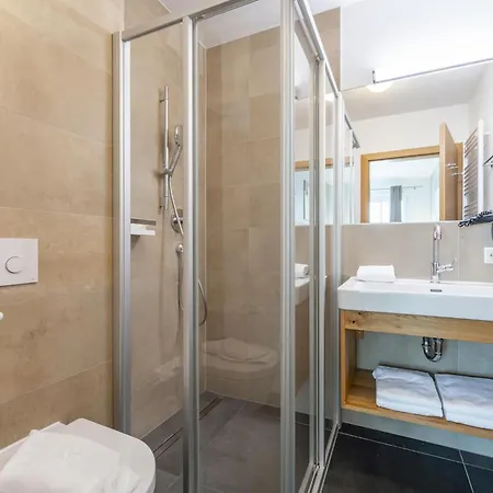 Luxury Tauern Walchen Kaprun 5 *